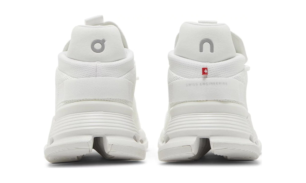 On  Cloudnova 'Triple White'